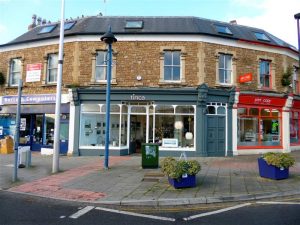 Tinca gallery - frontage